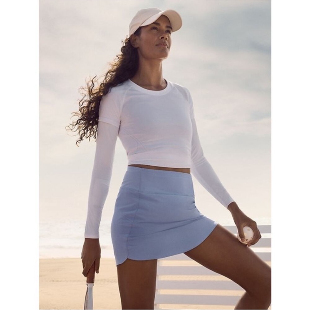 NWOT Athleta Light Blue / Periwinkle Run with it Skort 14” XS